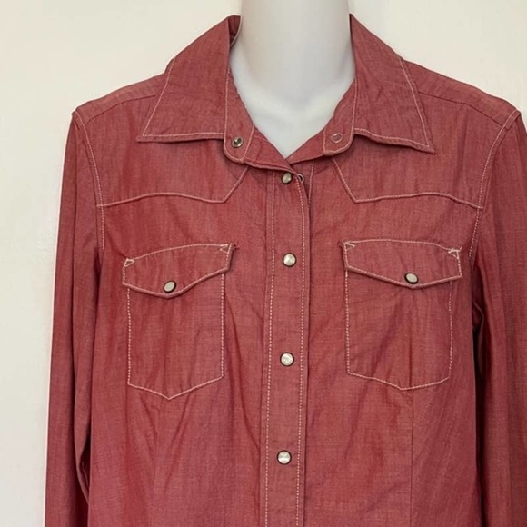 GAP 1969 VINTAGE RED WESTERN BLOUSE PEARL SNAPS SIZE MEDIUM - Picture 2 of 8